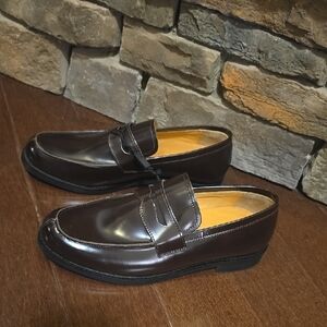 Mens Express Leather Loafers. Size 8